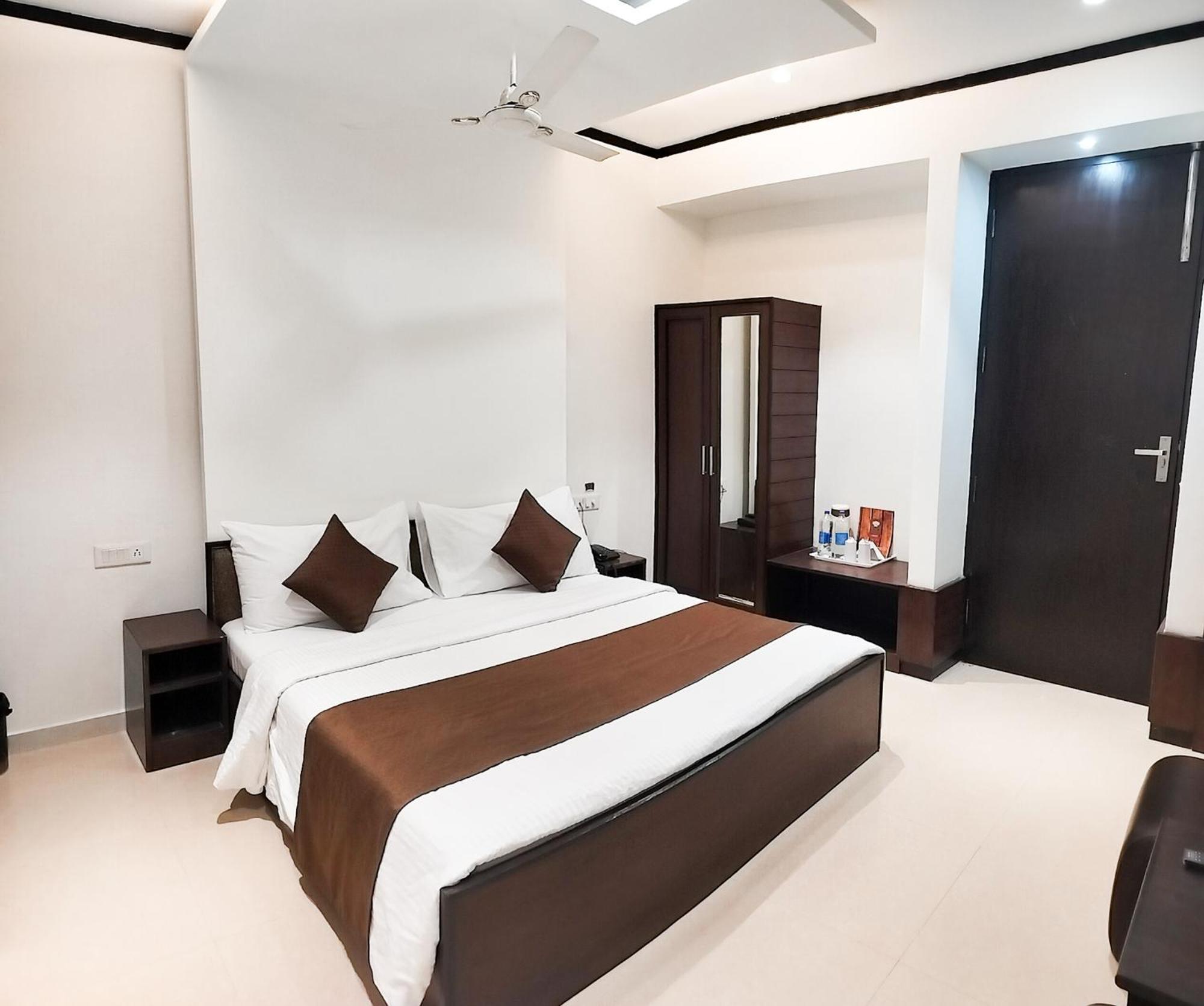 The Wind Cross Hotel Kalka Exterior photo